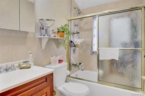 25103 Union Turnpike Bellerose NY 11426