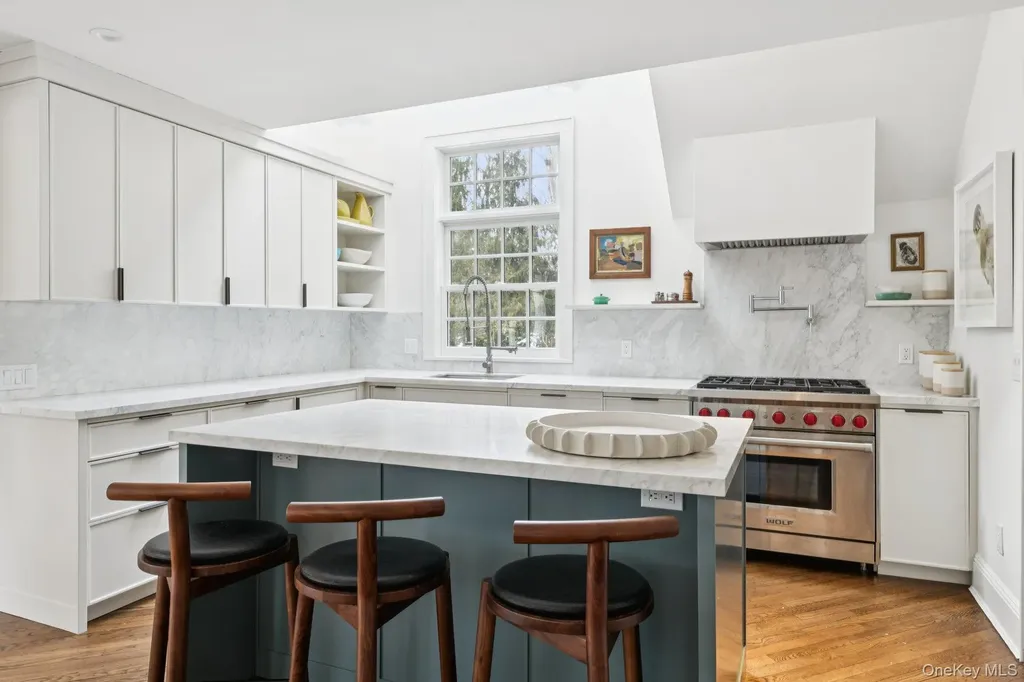 9 Wallace Lane Brookhaven NY 11719