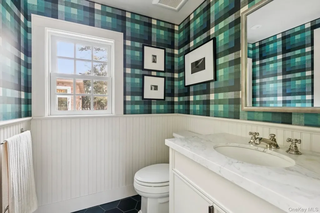 9 Wallace Lane Brookhaven NY 11719