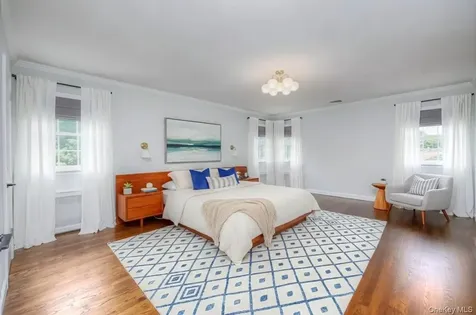58 Allen Road Rockville Centre NY 11570