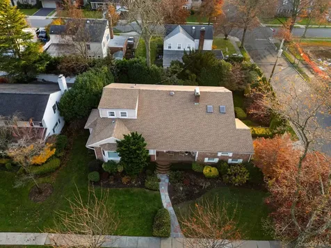 58 Allen Road Rockville Centre NY 11570