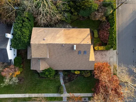 58 Allen Road Rockville Centre NY 11570