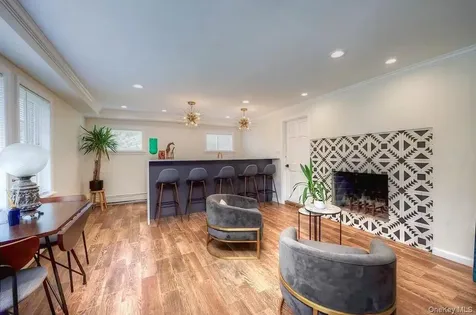 58 Allen Road Rockville Centre NY 11570