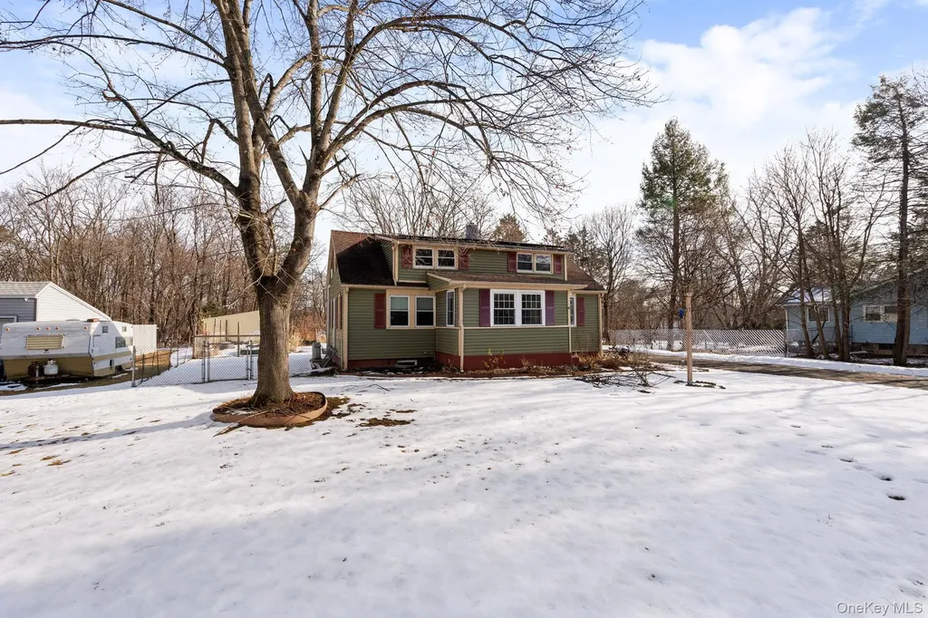476 Coldenham Road Walden NY 12586