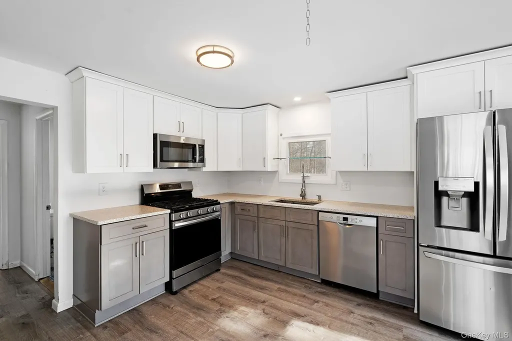 476 Coldenham Road Walden NY 12586