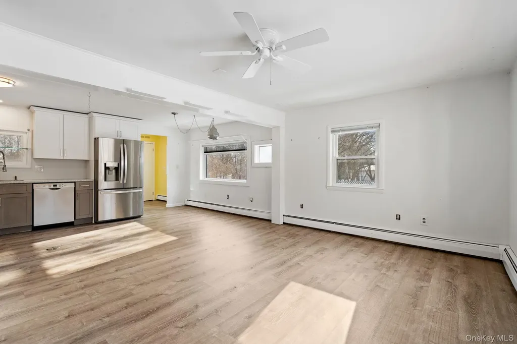 476 Coldenham Road Walden NY 12586