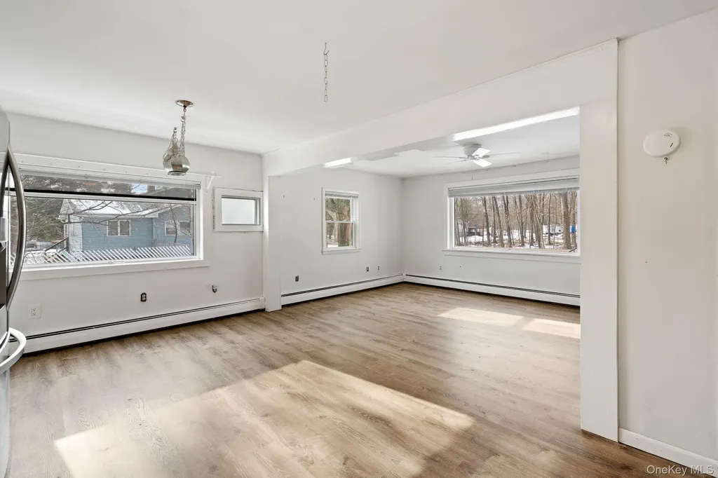 476 Coldenham Road Walden NY 12586