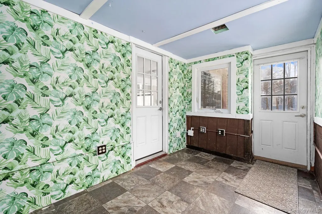 476 Coldenham Road Walden NY 12586