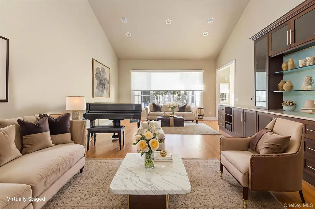 38 Stone Hill Drive S Manhasset NY 11030