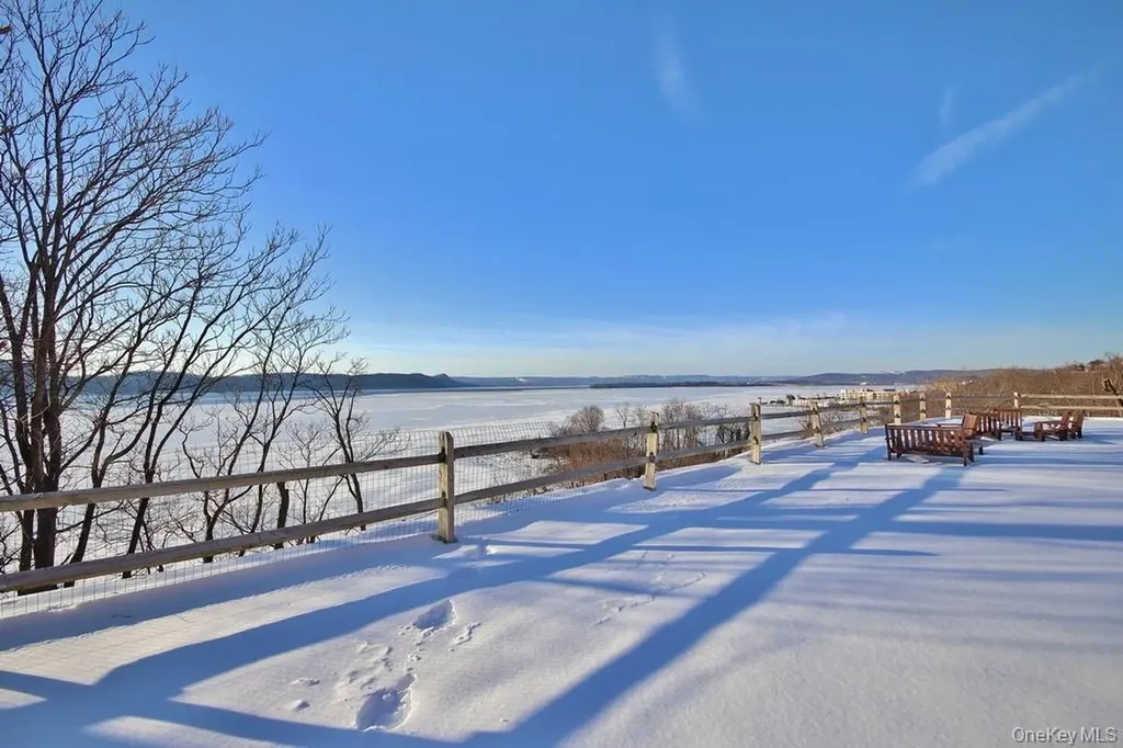 16 Rockledge Avenue Ossining NY 10562