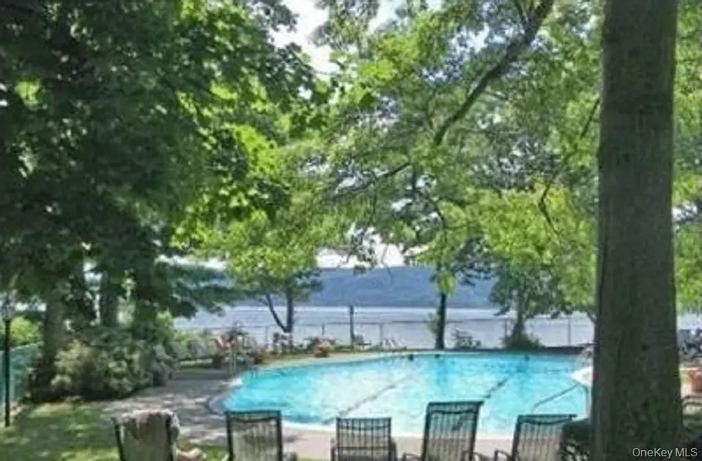 16 Rockledge Avenue Ossining NY 10562