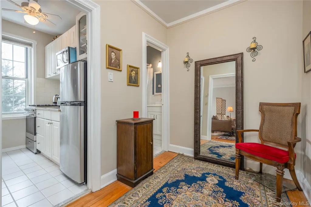 5 Midland Gardens Bronxville NY 10708