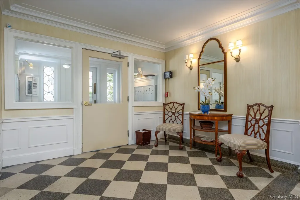 5 Midland Gardens Bronxville NY 10708