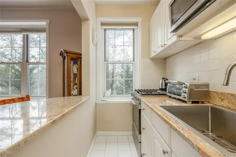 5 Midland Gardens Bronxville NY 10708