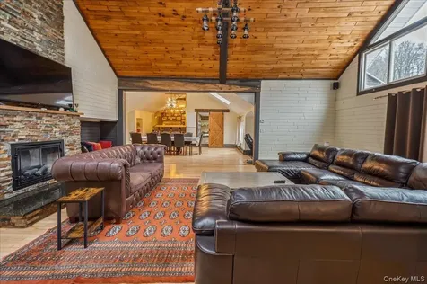 584 Milltown Road Brewster NY 10509