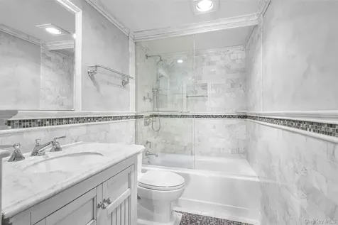 701 Pelham Road New Rochelle NY 10805