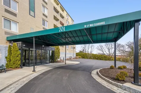 701 Pelham Road New Rochelle NY 10805