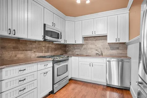 701 Pelham Road New Rochelle NY 10805