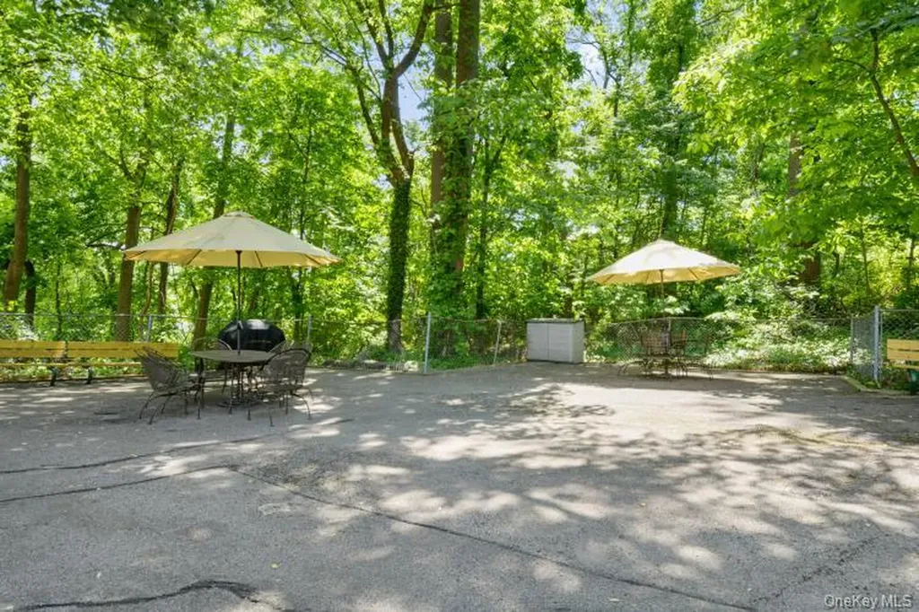 2035 Central Park Avenue Yonkers NY 10710