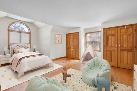 50 Evergreen Row Armonk NY 10504