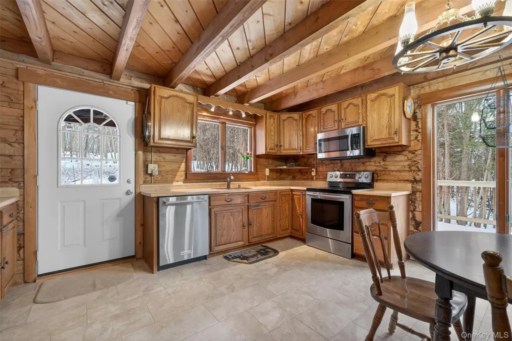 6 Dickinson Drive Warwick NY 10990