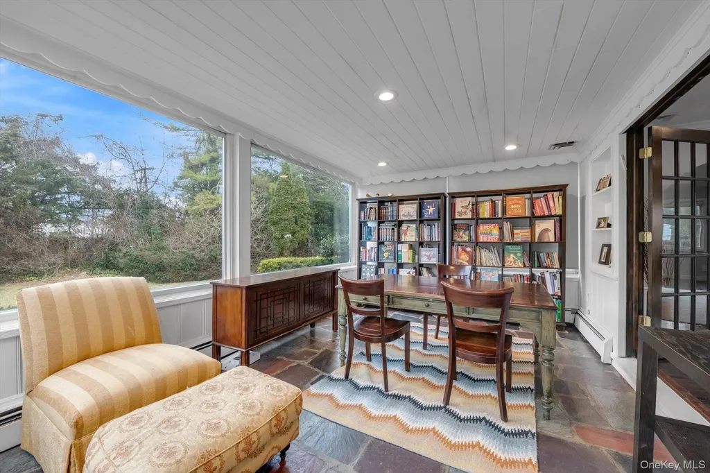 1357 Boxwood Drive E Hewlett Harbor NY 11557