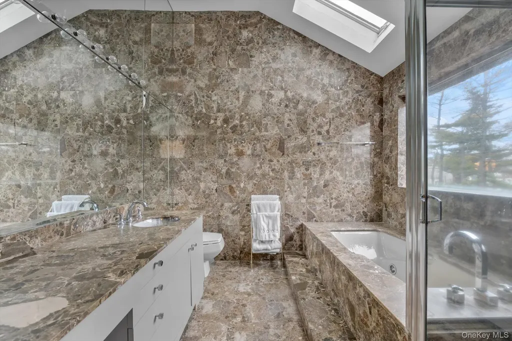 1357 Boxwood Drive E Hewlett Harbor NY 11557