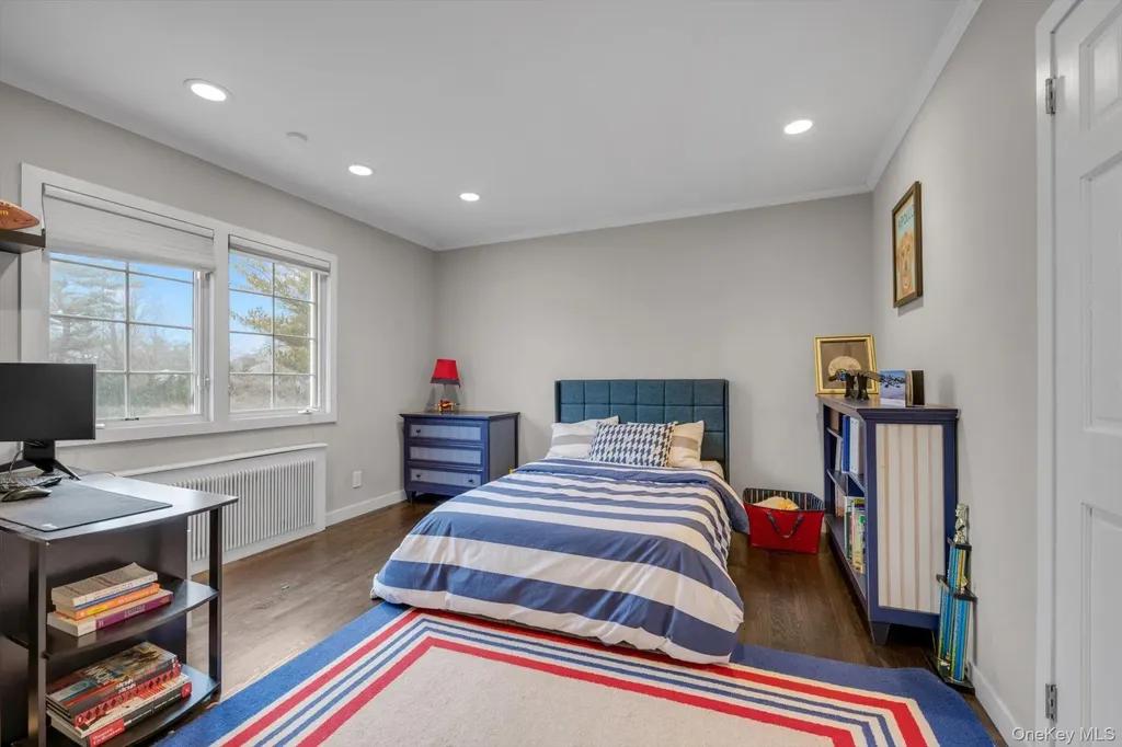 1357 Boxwood Drive E Hewlett Harbor NY 11557