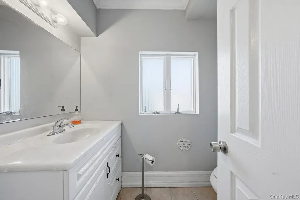 28 Crescent Place Yonkers NY 10704
