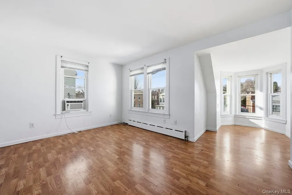 28 Crescent Place Yonkers NY 10704