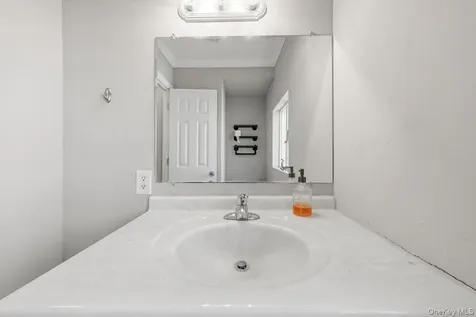 28 Crescent Place Yonkers NY 10704