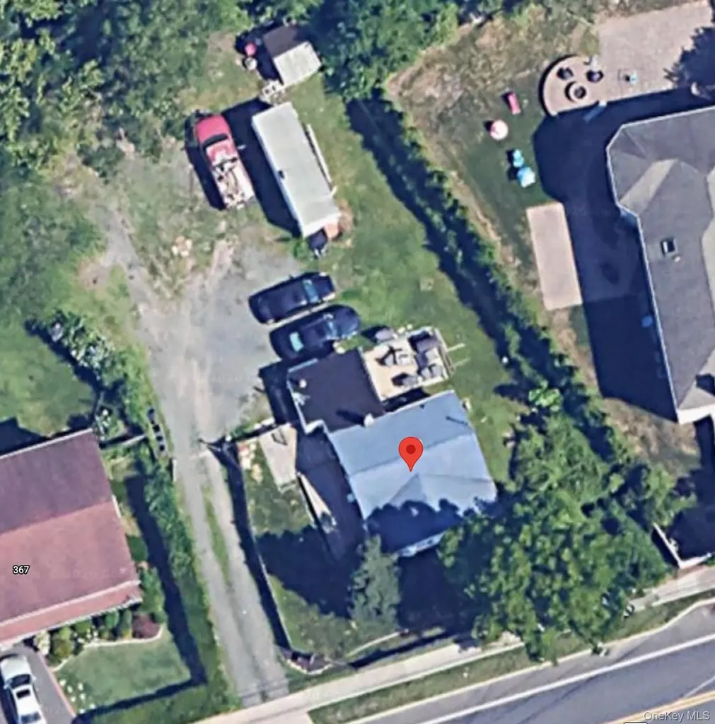 359 Park Avenue Babylon NY 11702