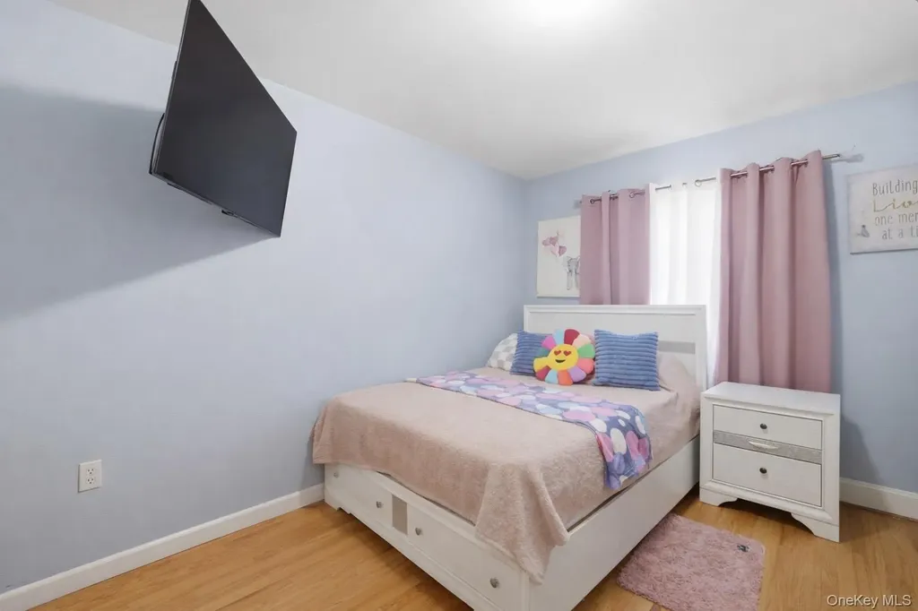 6027 78th Avenue Glendale NY 11385
