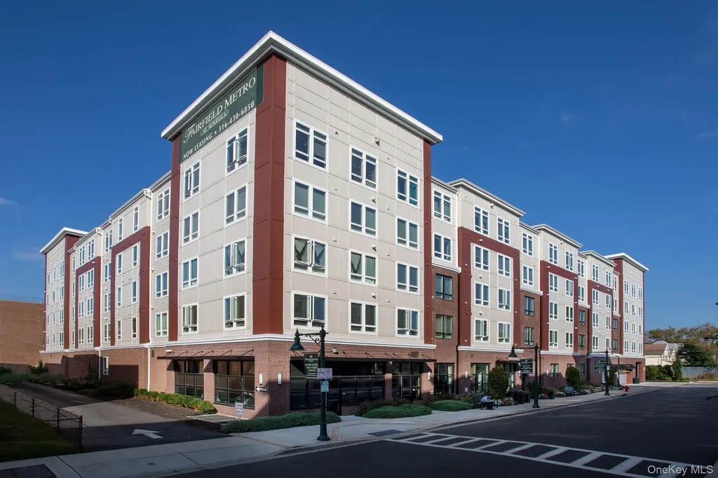 116 Searing Avenue Mineola NY 11501