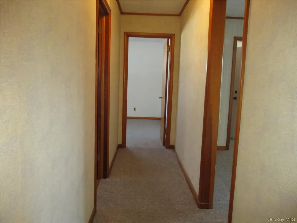35 Midland Avenue Central Valley NY 10917