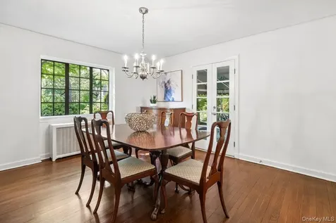 144 N Chatsworth Avenue Larchmont NY 10538