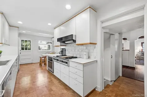 144 N Chatsworth Avenue Larchmont NY 10538