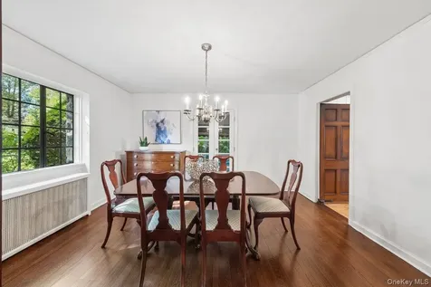 144 N Chatsworth Avenue Larchmont NY 10538