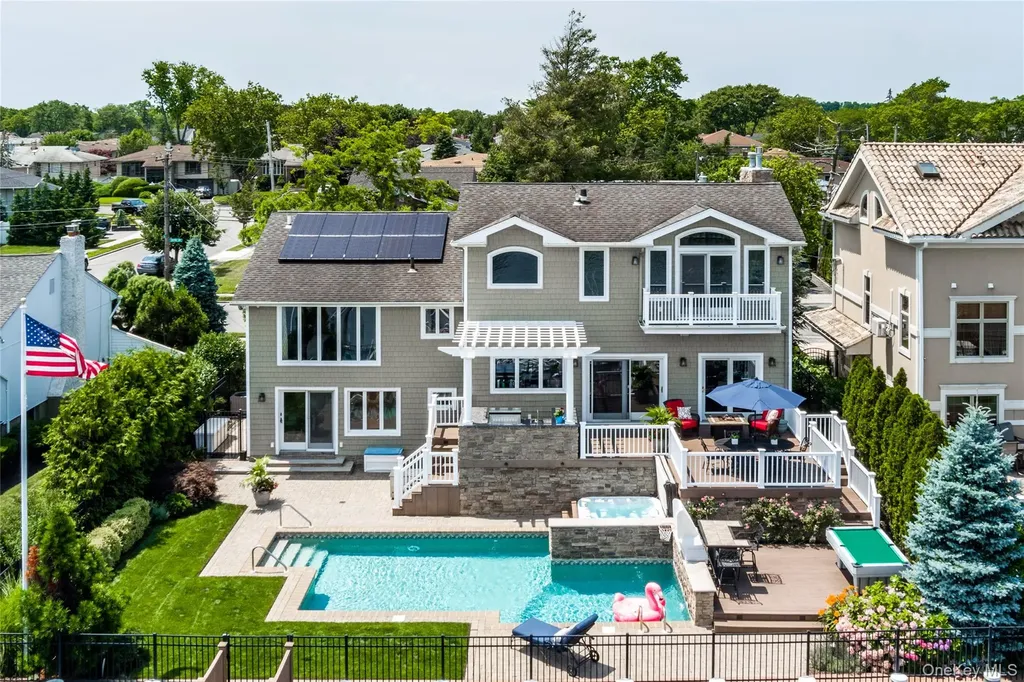 2883 Shore Drive Merrick NY 11566