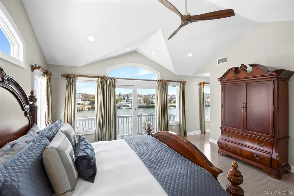 2883 Shore Drive Merrick NY 11566
