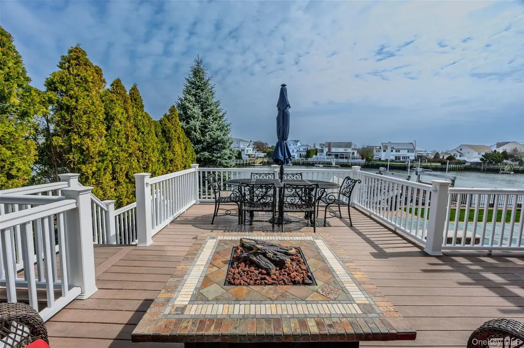2883 Shore Drive Merrick NY 11566