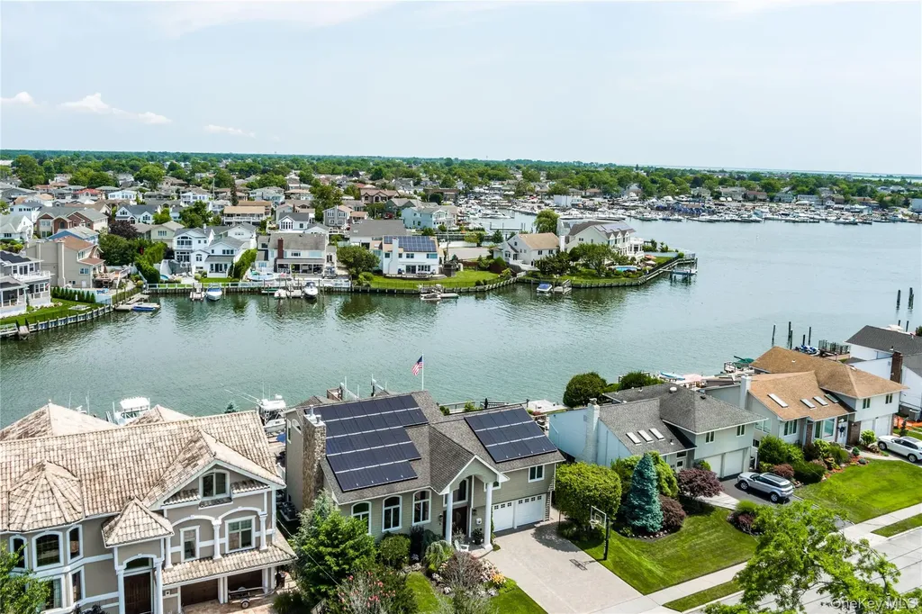 2883 Shore Drive Merrick NY 11566