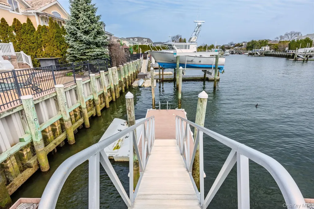 2883 Shore Drive Merrick NY 11566