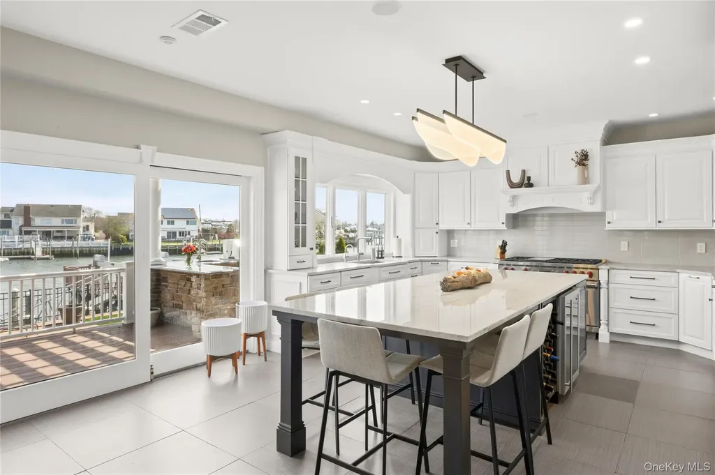 2883 Shore Drive Merrick NY 11566