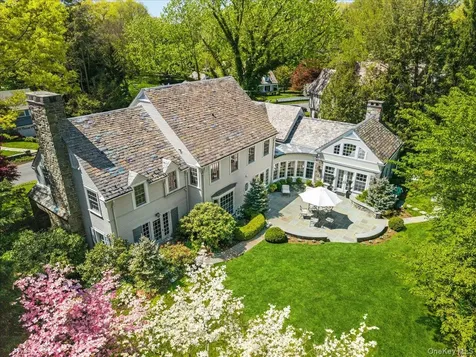 14 Bonnie Briar Lane Larchmont NY 10538