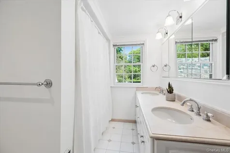 14 Bonnie Briar Lane Larchmont NY 10538