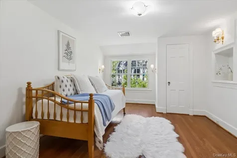 14 Bonnie Briar Lane Larchmont NY 10538