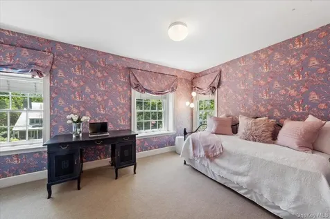 14 Bonnie Briar Lane Larchmont NY 10538