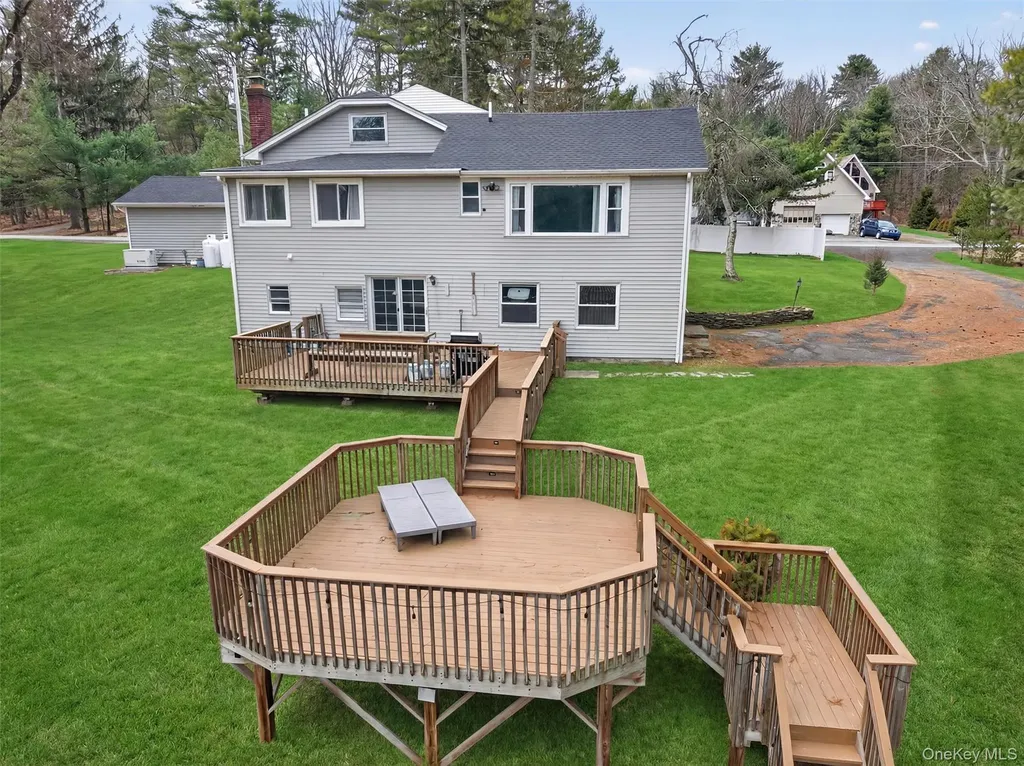 86 Beaver Brook Road Call Listing Agent NY 12764