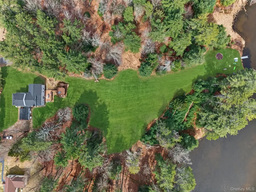 86 Beaver Brook Road Call Listing Agent NY 12764